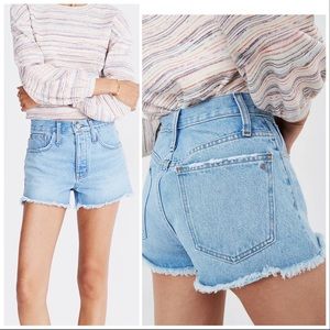 Madewell Relaxed Denim Shorts in Dunwoody Wash